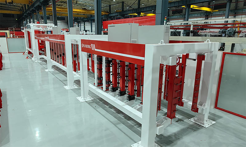 事前カットマシン